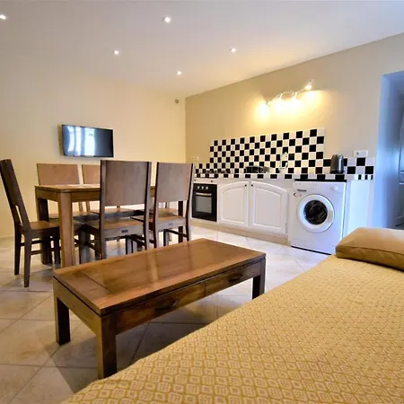 Apartment Patrimonio Casale *