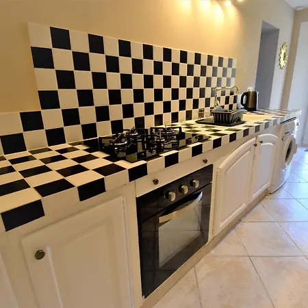 Patrimonio Casale Apartment *